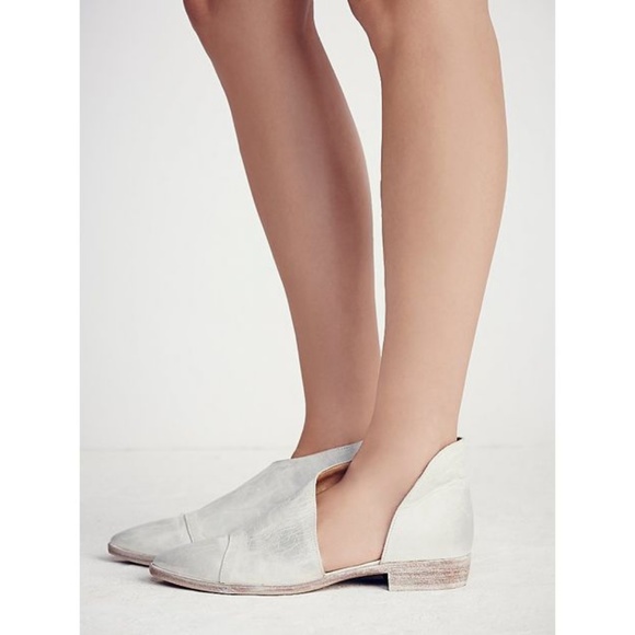 Free People Shoes - Free People Flat Royale silver size 36